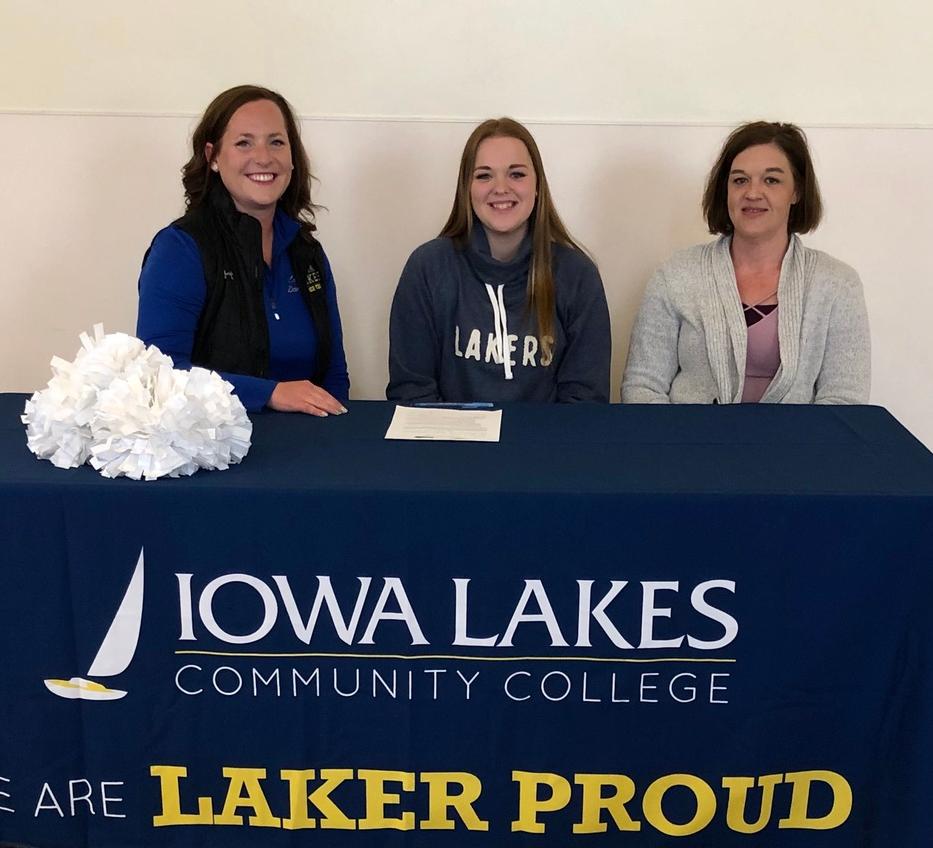 Weinhold signs with Laker Dance Team