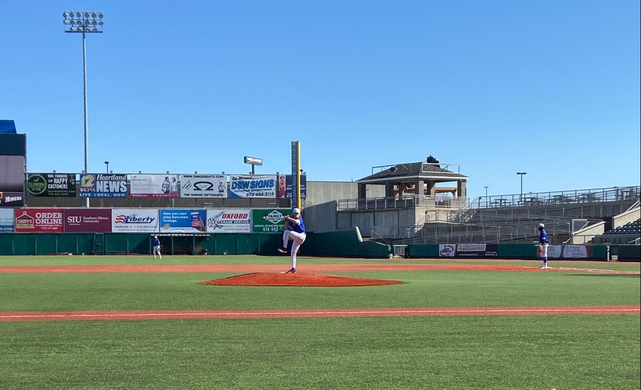 Reivers Sweep Day One of Series