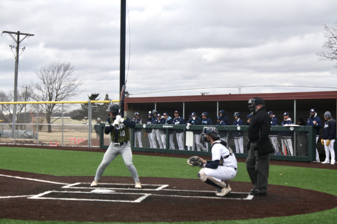 Early Lead for Iowa Central CC Baseball Seals Fate for Iowa Lakes CC Baseball