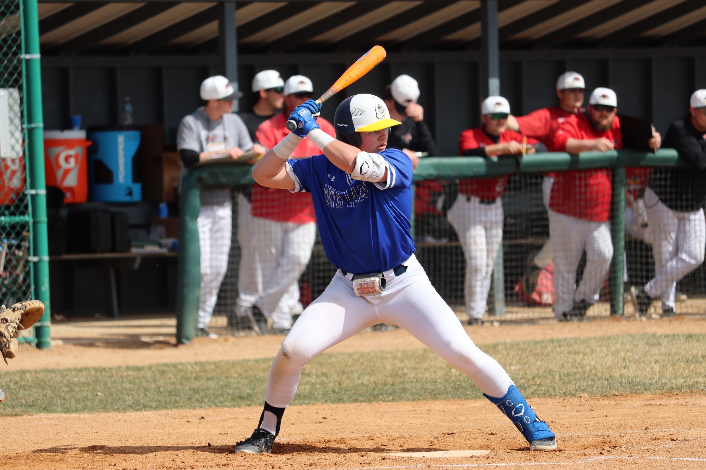 Lakers Split with Marshalltown