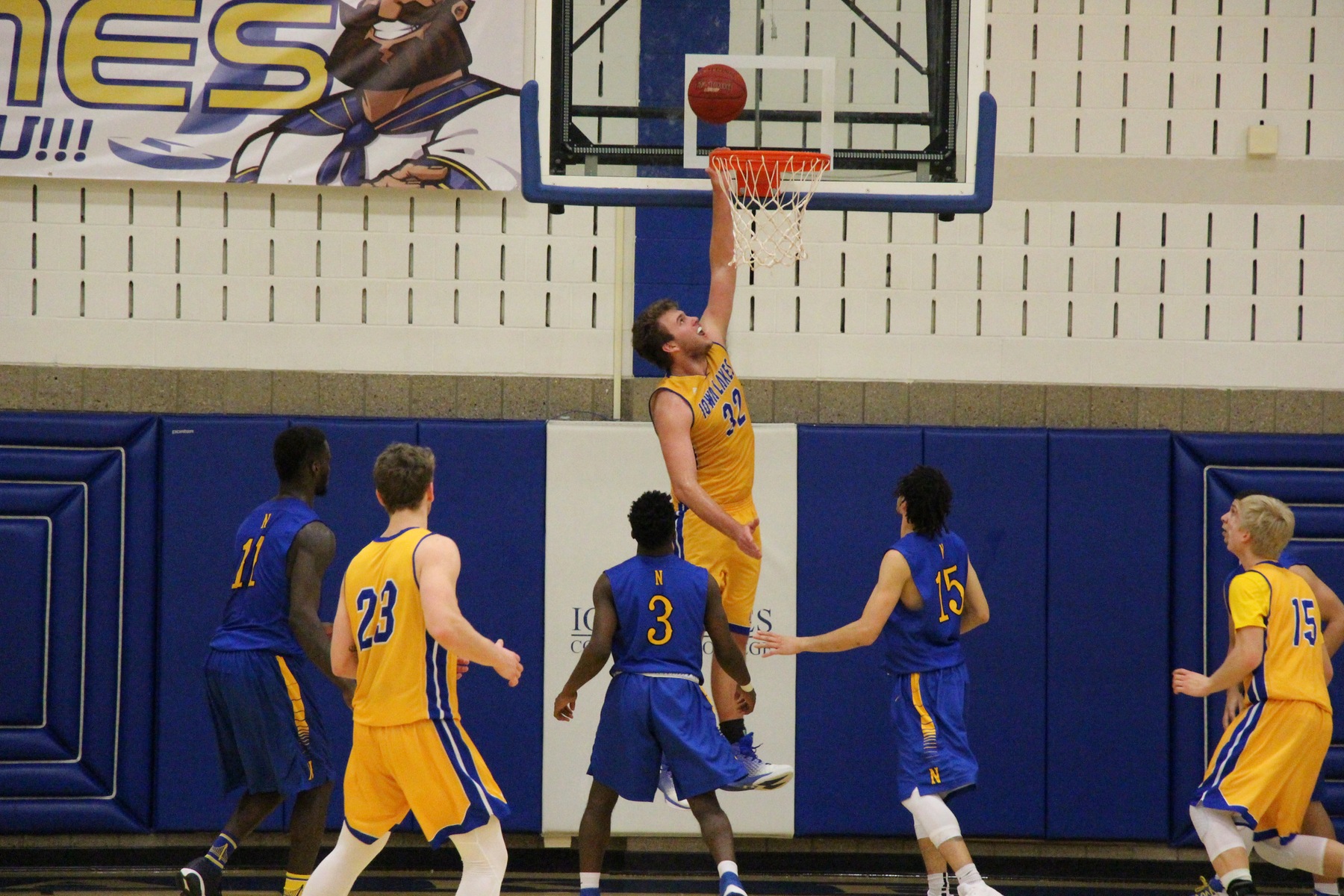 Iowa Lakes Basketball Host Iowa Central Community College