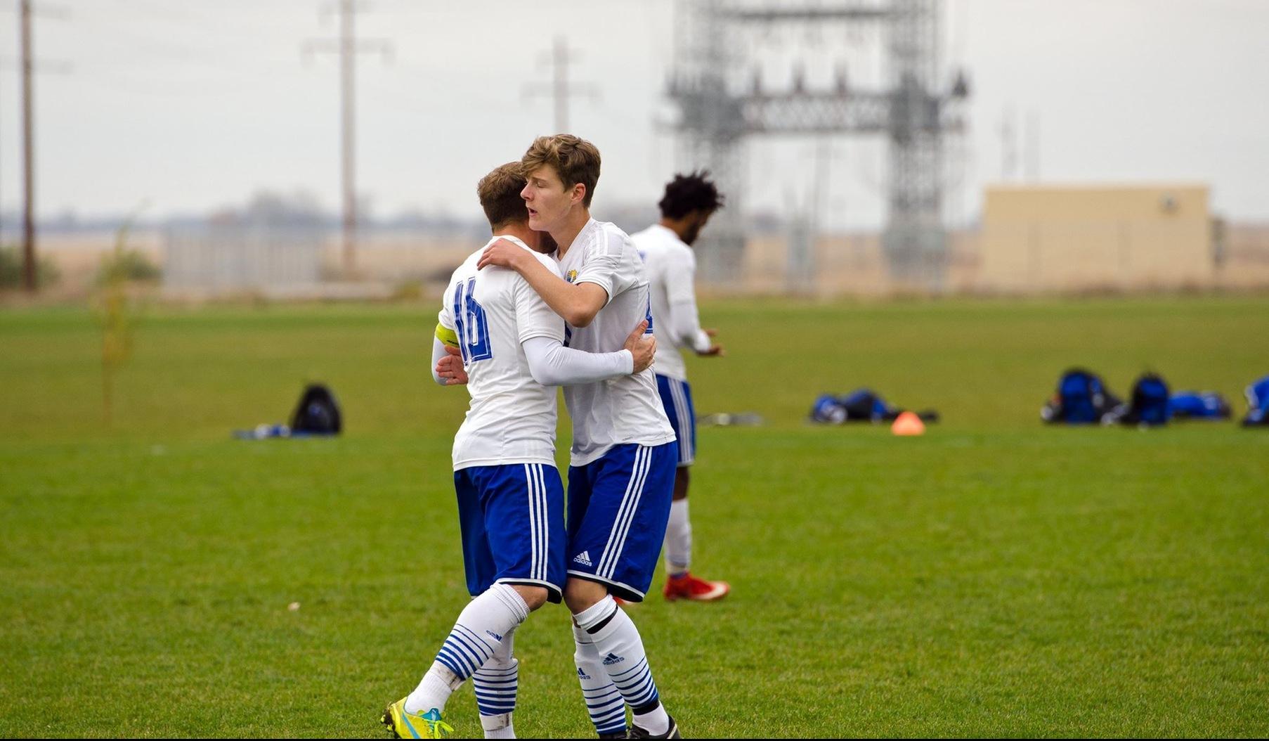 Three Iowa Lakes Soccer Players Placed on NSCAA All-Region Teams