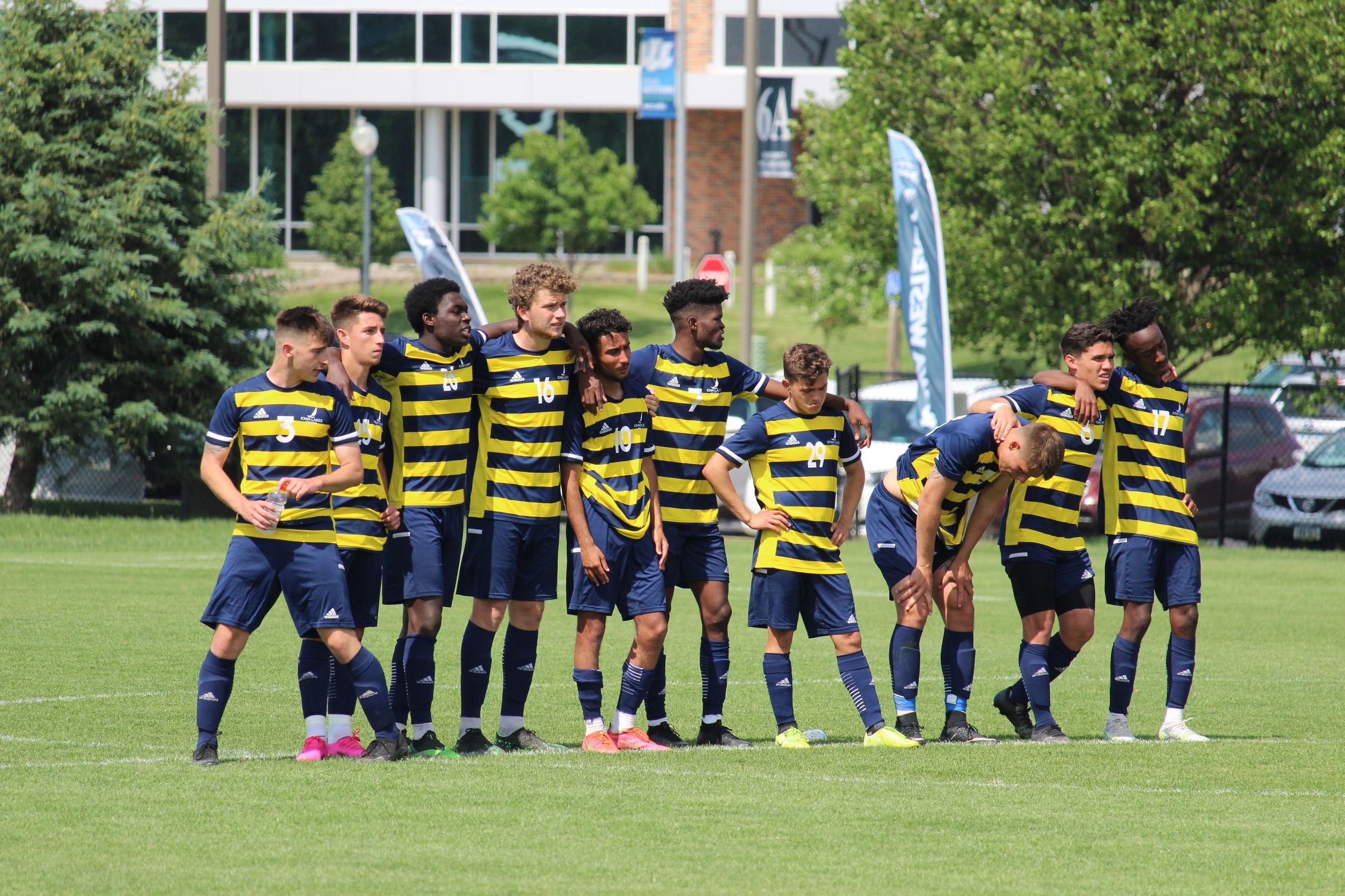 LAKERS COME UP SHORT IN DISTRICT FINAL