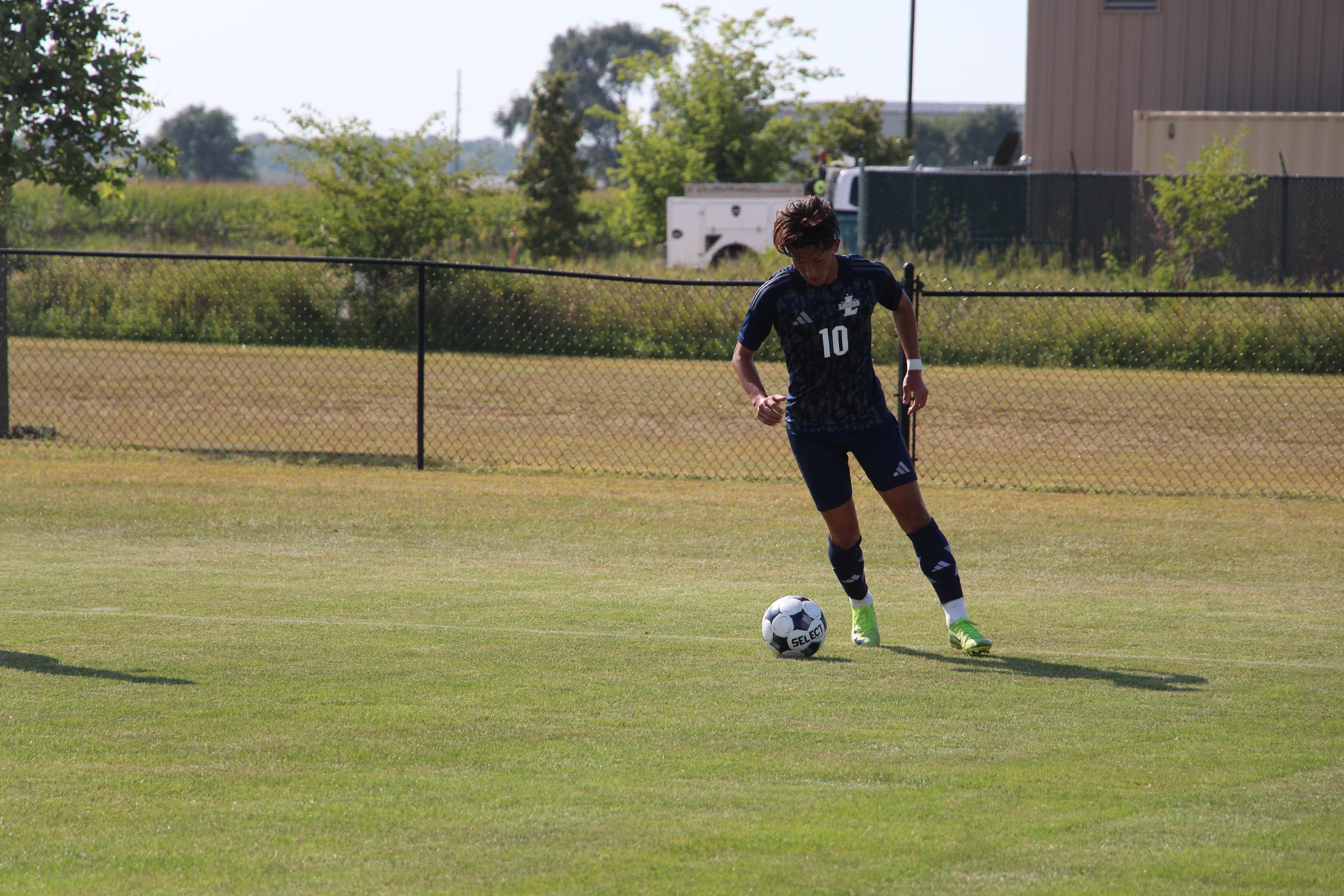 #5 Iowa Lakes Splits Conference Matches, Prepares for Top-5 Showdown