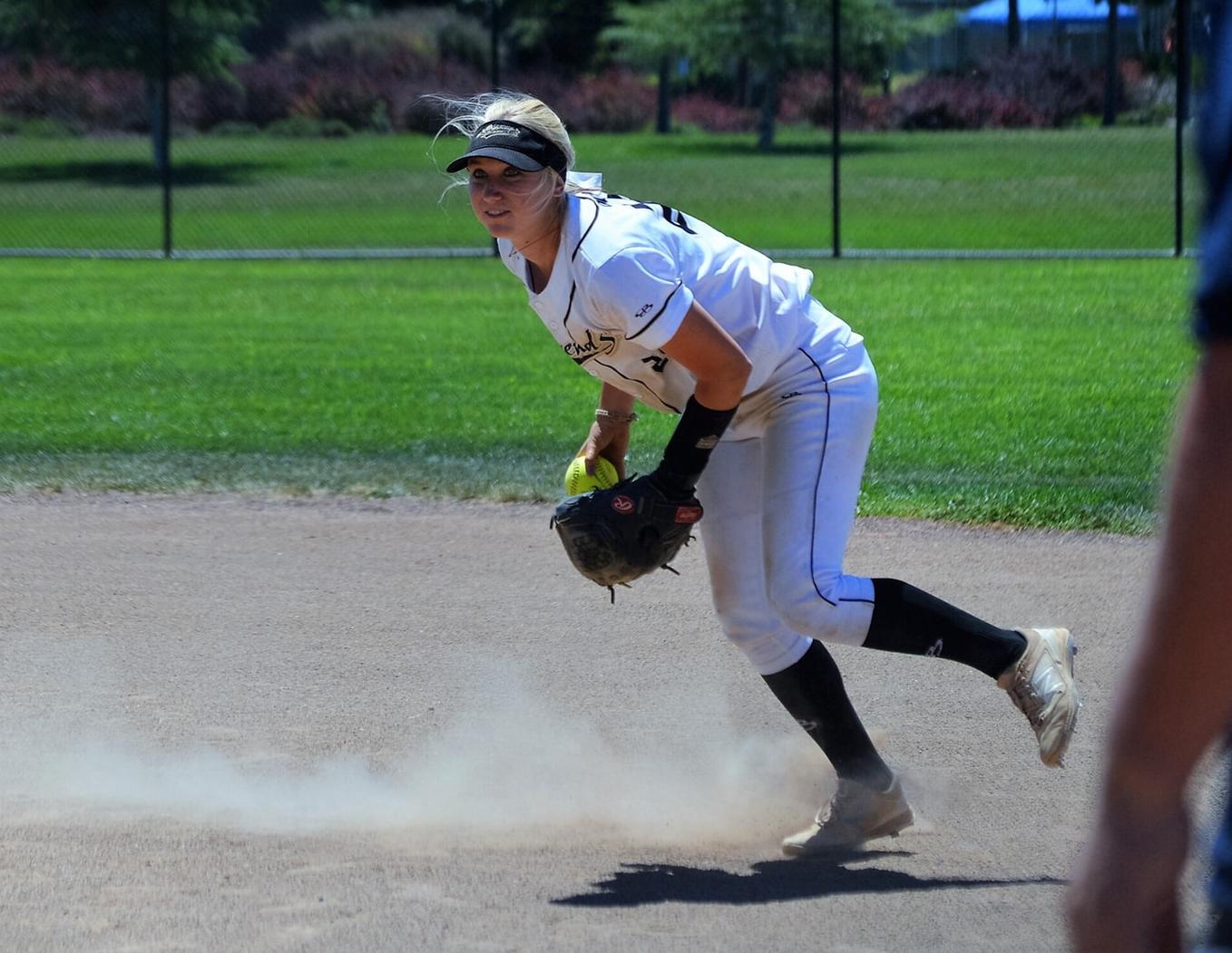Laker Softball Signs Emily Owen