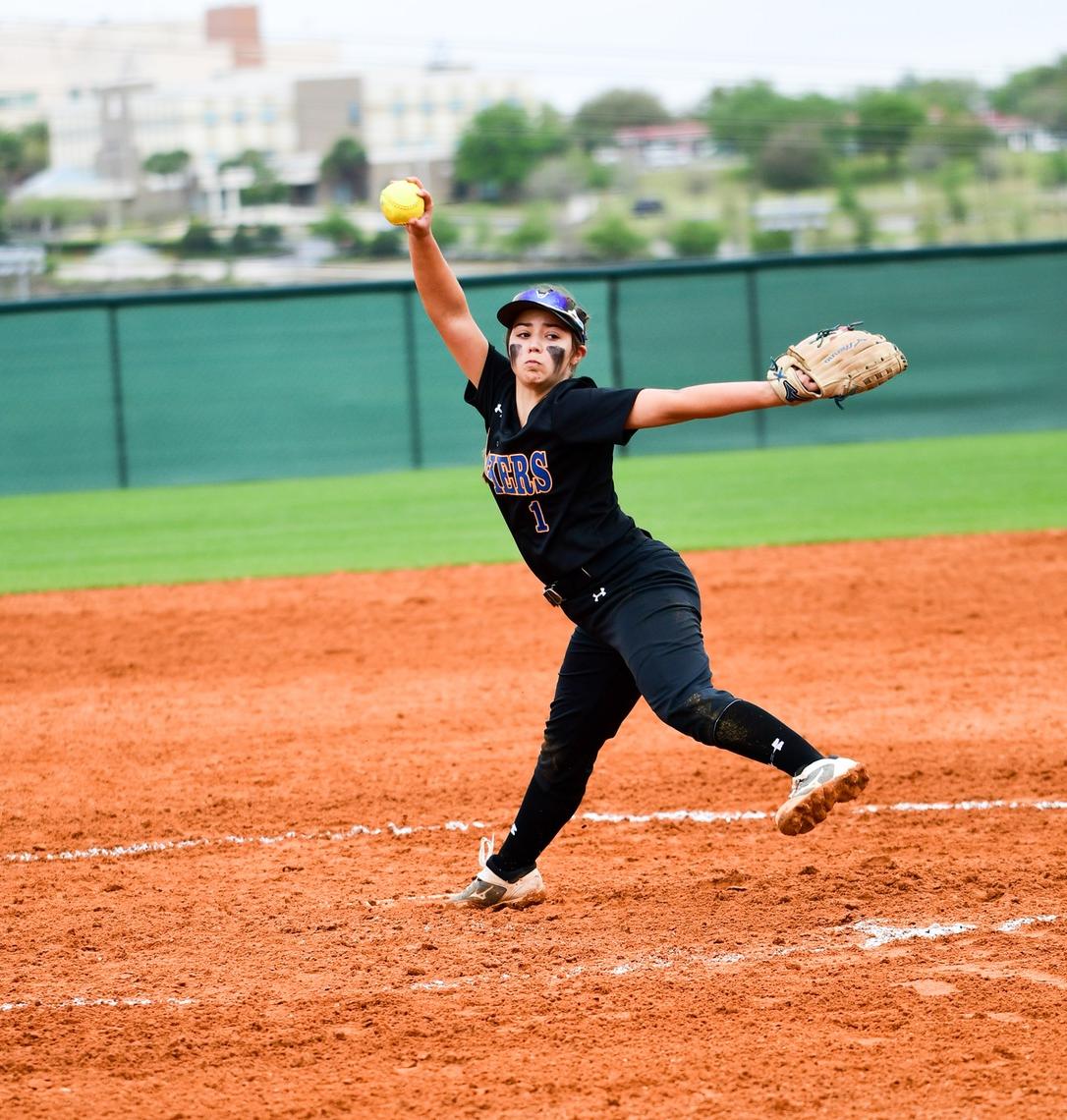 #9 Iowa Central Takes Two