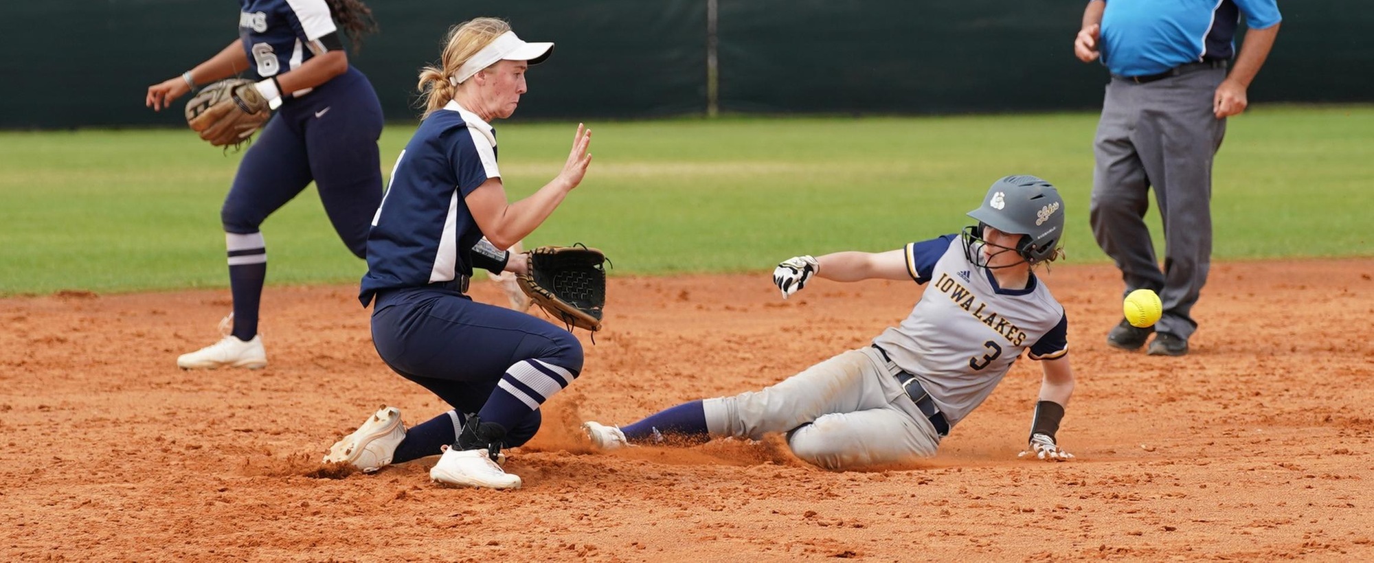 Iowa Lakes Softball Sweeps on Final Regular Season Series
