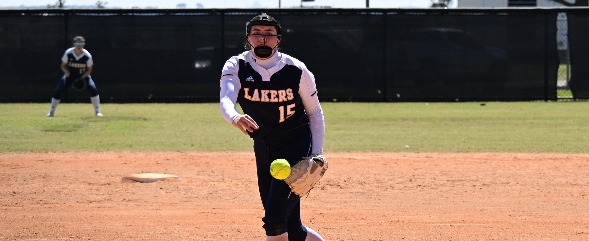 Pickett Earns Two Wins in the Circle