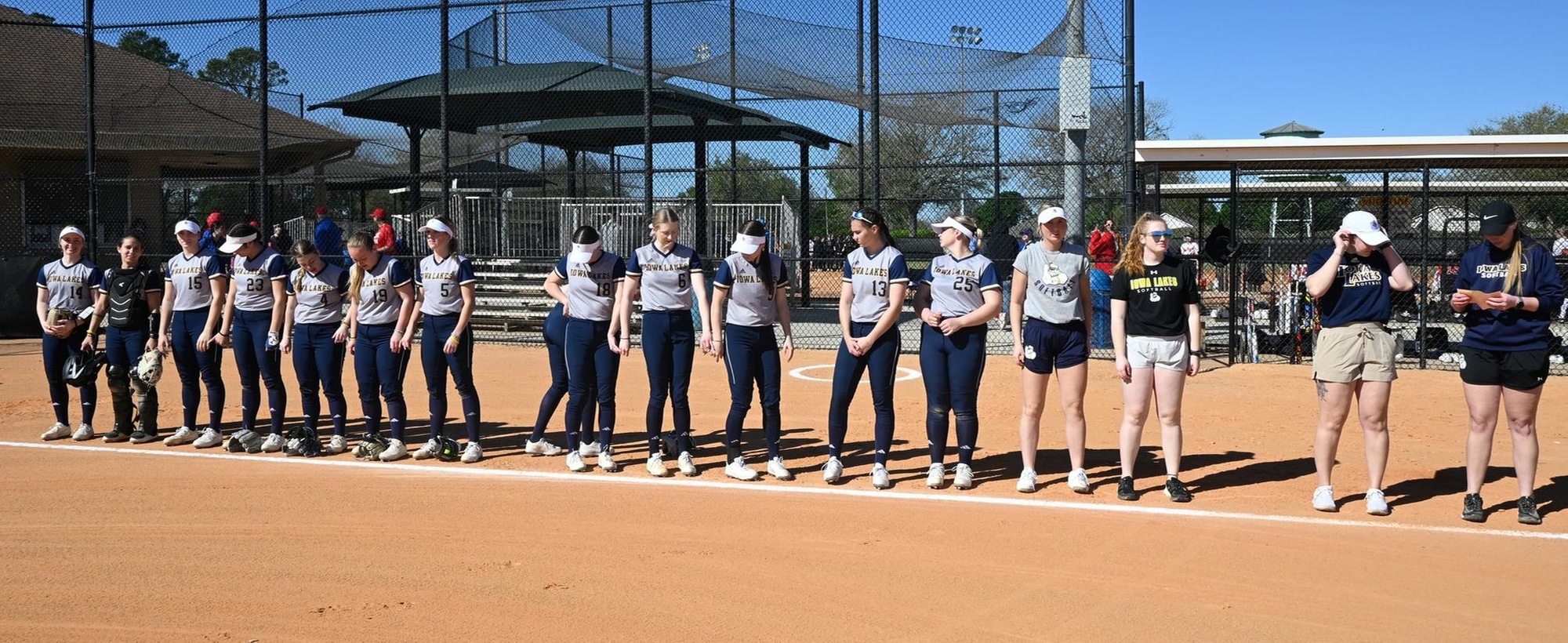 Laker Softball Drops Two to #7 DMACC