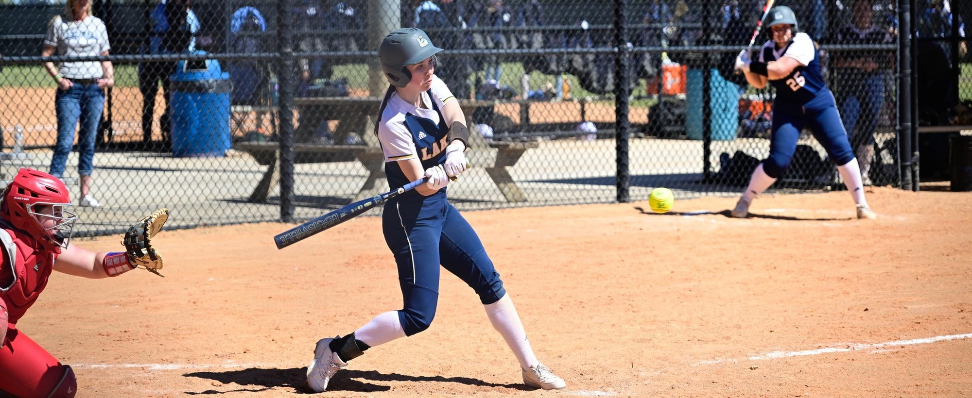 Lakers Split with Bobcats