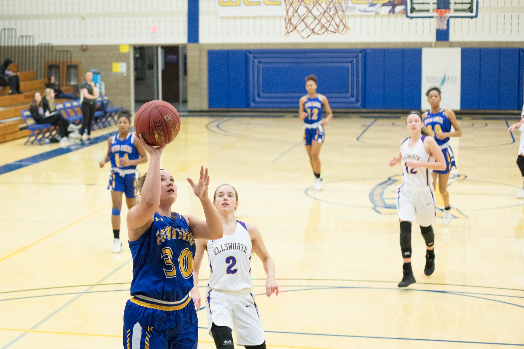 Lakers win final non-conference game of the season