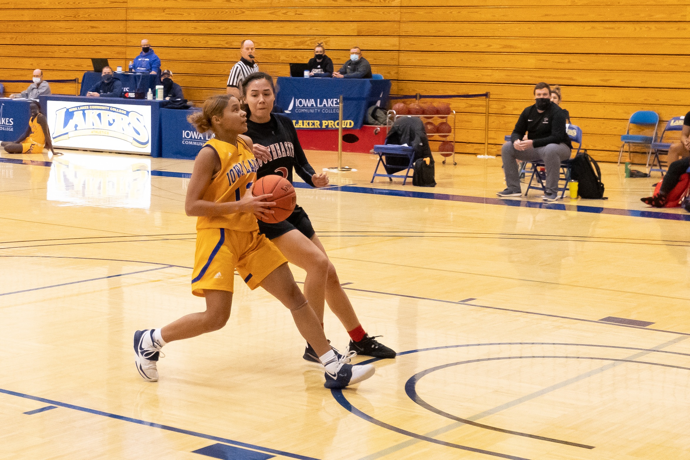 Lakers Earn Gritty Road Win at Southeastern