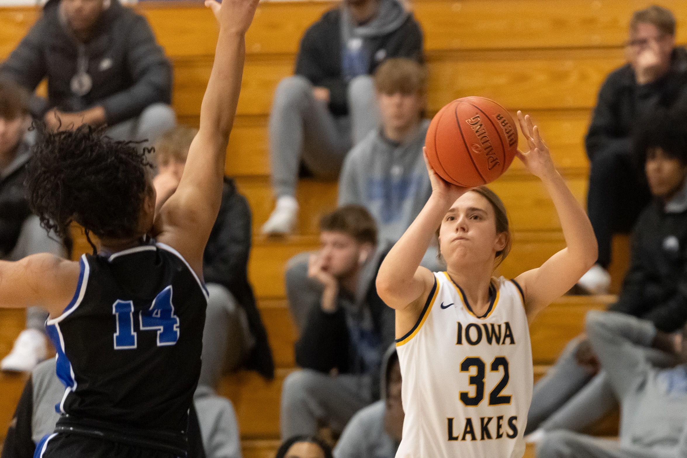 Lakers Get the Sweep of Marshalltown Tigers
