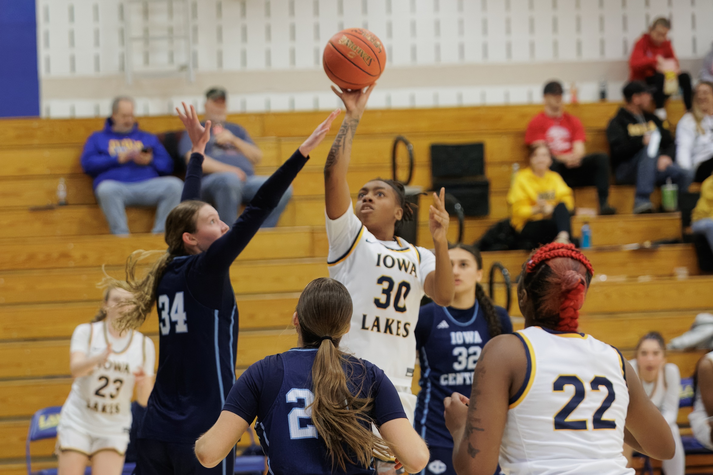 Iowa Lakes Women&rsquo;s Basketball Edges Ellsworth 49&ndash;45 at Home