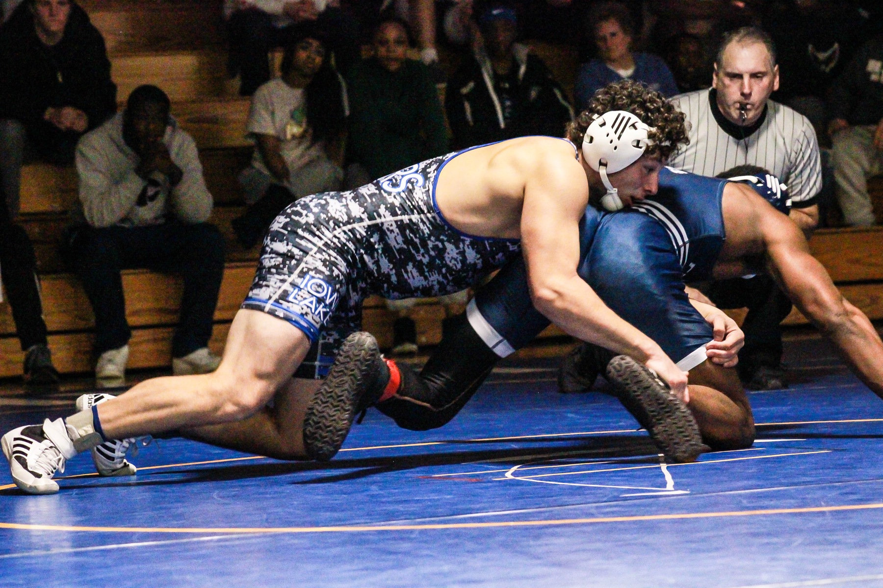 Laker wrestlers Take on the Nation's Best