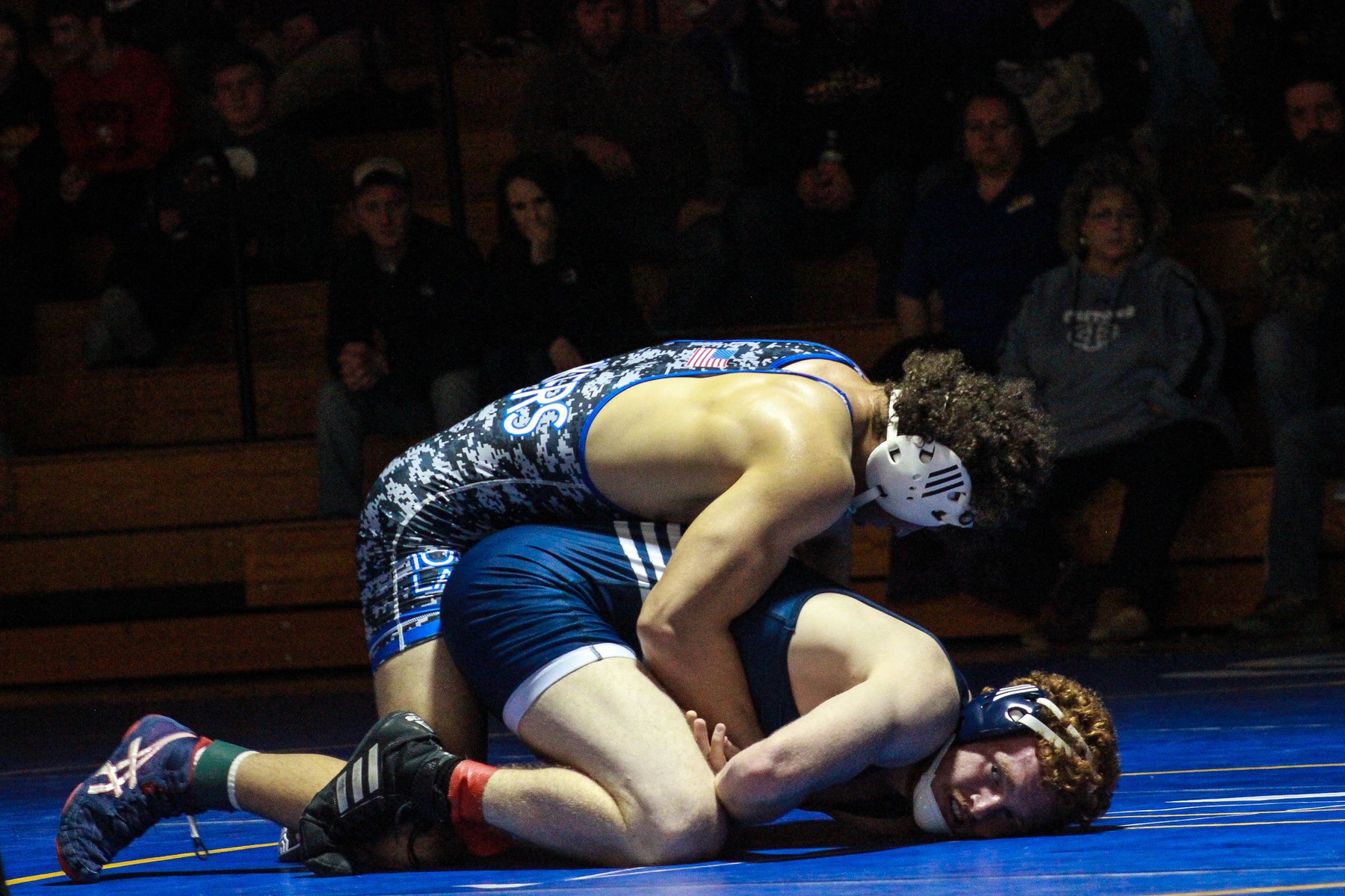 Laker Wrestler Lose to Ellsworth