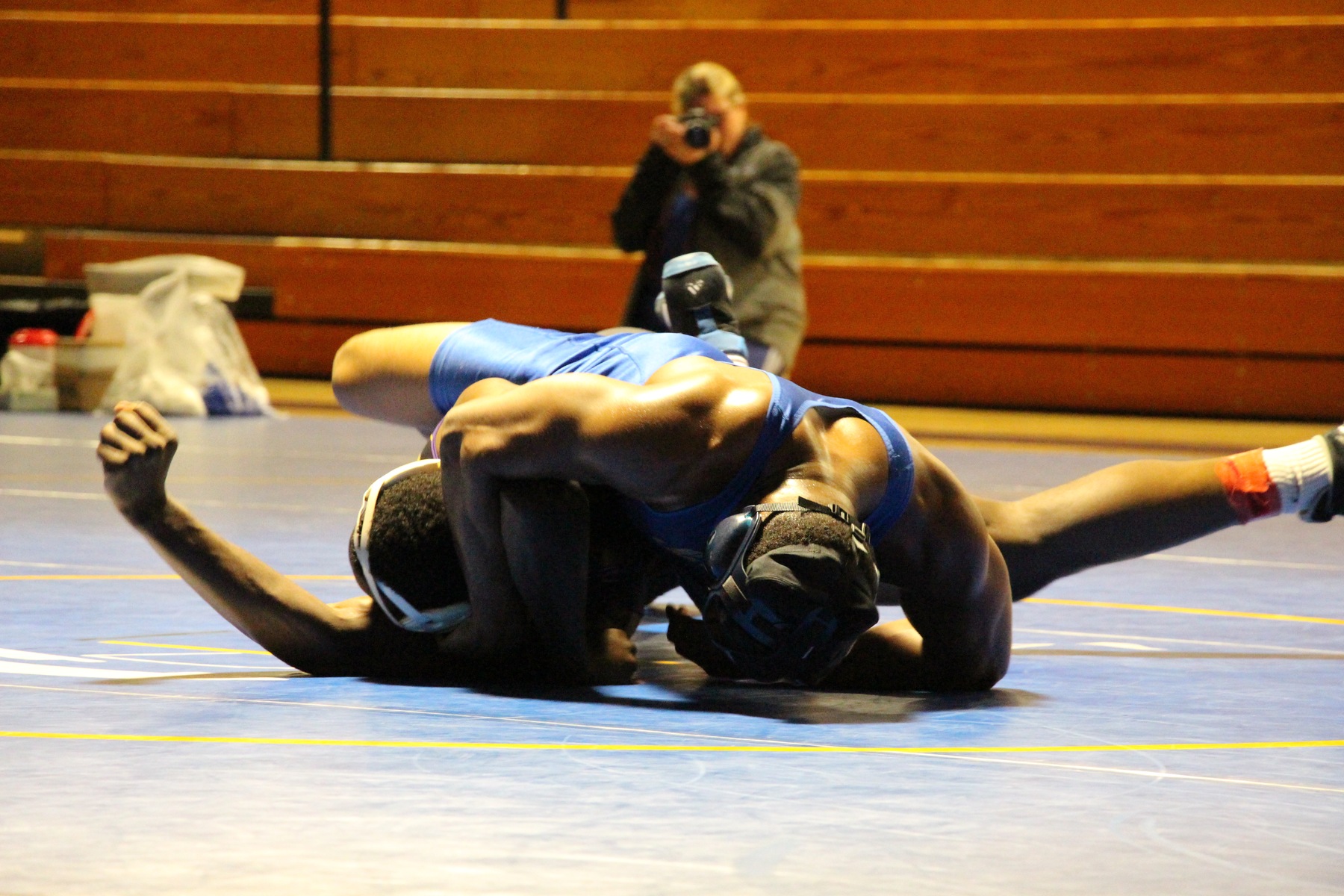 #2 Lakers Defeat #10 Panthers