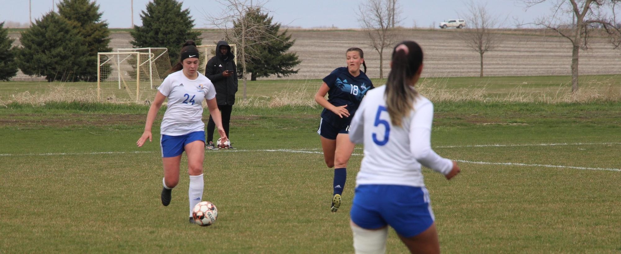 Iowa Lakes Women&rsquo;s Soccer Starts Season