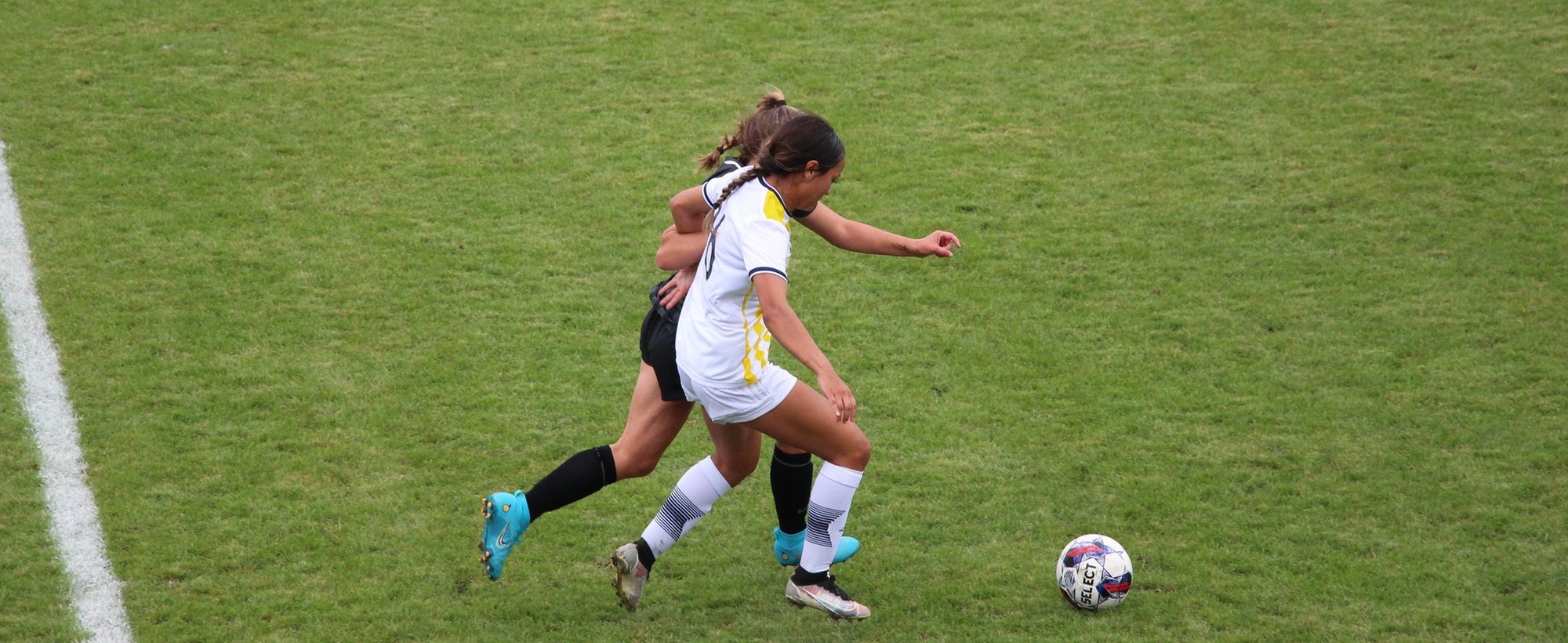 Lakers Down Southeastern 10-2