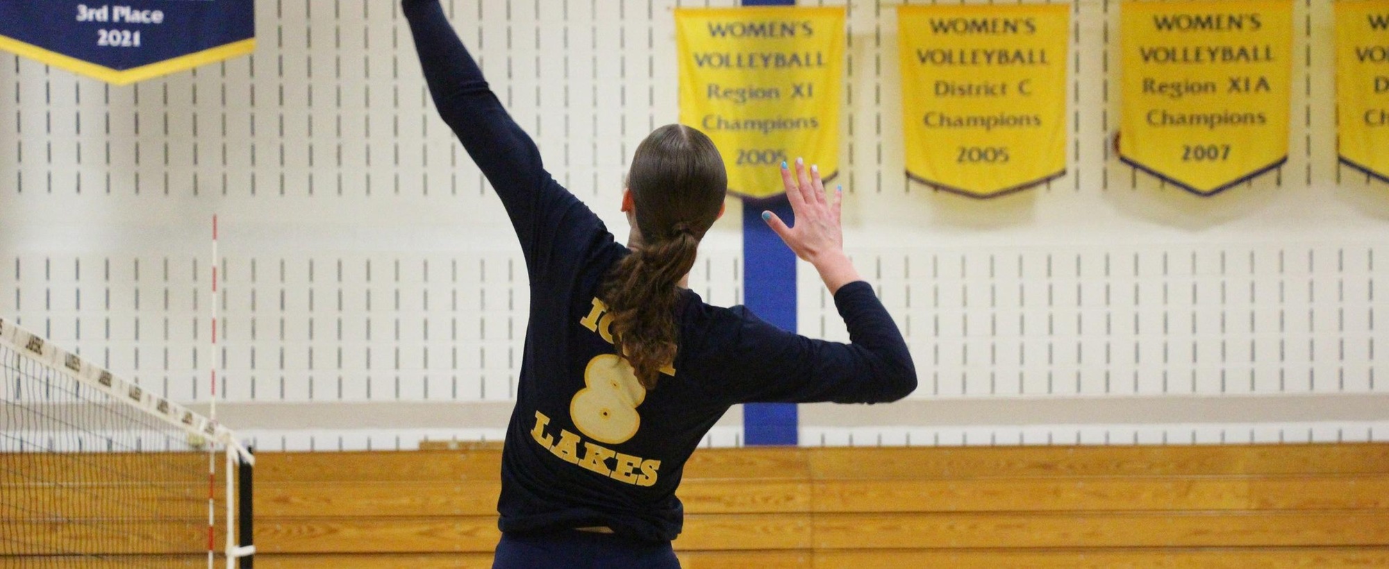 #10 Tritons sweep the Lakers